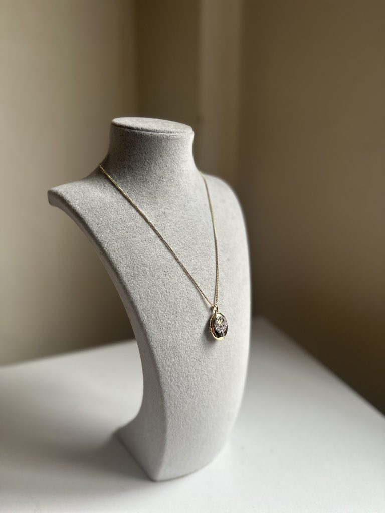 Gold plaka (Alya )  Çelik Kolye