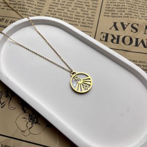 Altın Rengi Ay Yıldız Figürlü Çelik Kolye