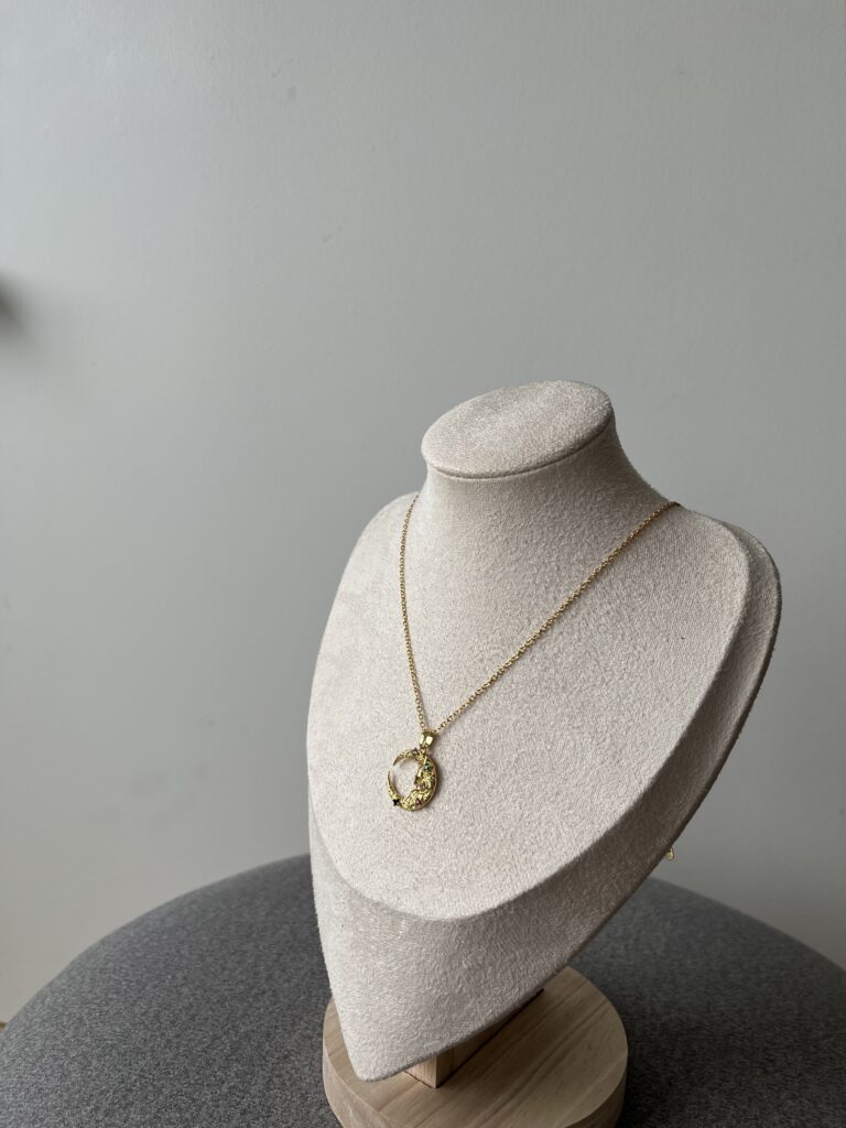 Gold Renkli Hilal Kolye