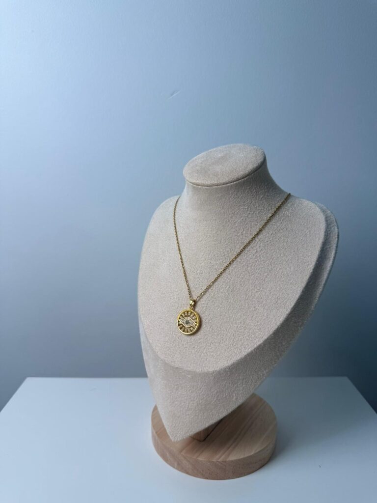 Gold Taşlı Yuvarlak Nazar Kolye