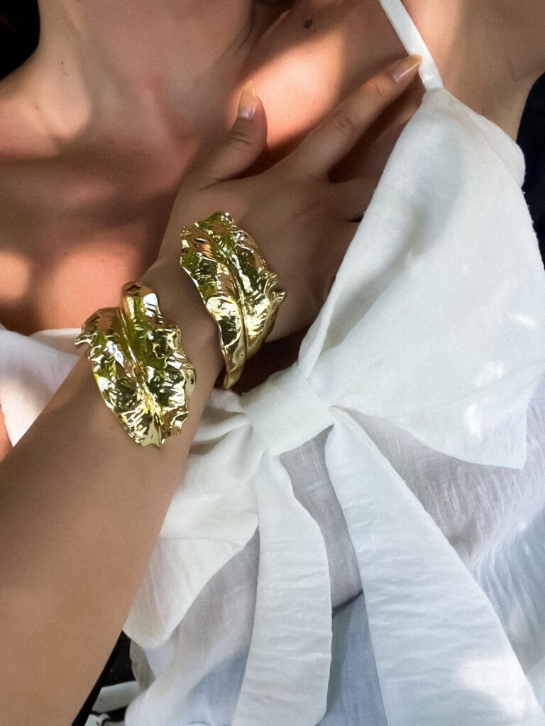 Gold Özel Tasarım Kelepçe