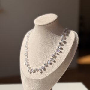 Silver Beyaz Taş Tasarım Kolye