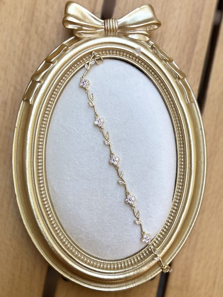Gold Çiçek Bileklik