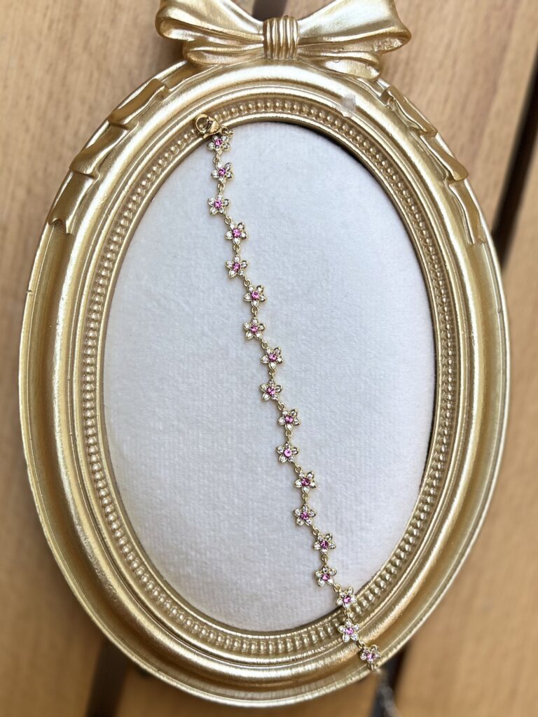 Gold Pembe Çiçek Bileklik